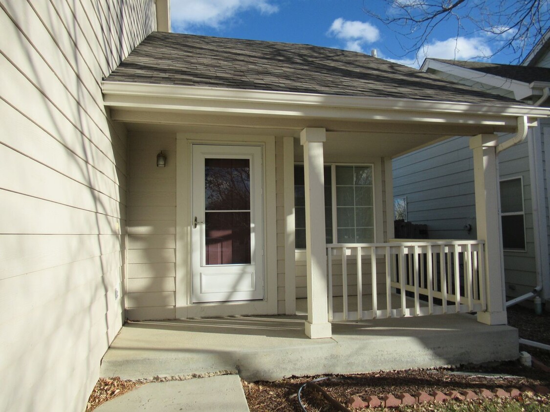 Primary Photo - Spacious Single-Family Home / Harmony and ...