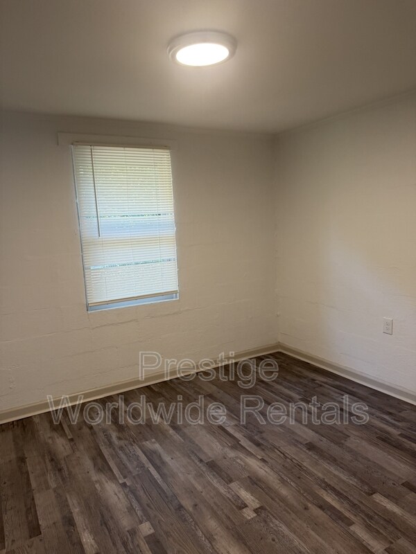 Foto del edificio - 108 Moore St