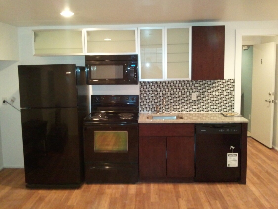 Foto principal - 1611 W Montgomery Ave