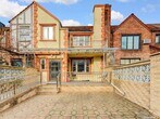 Foto principal - 99-37 65th Rd