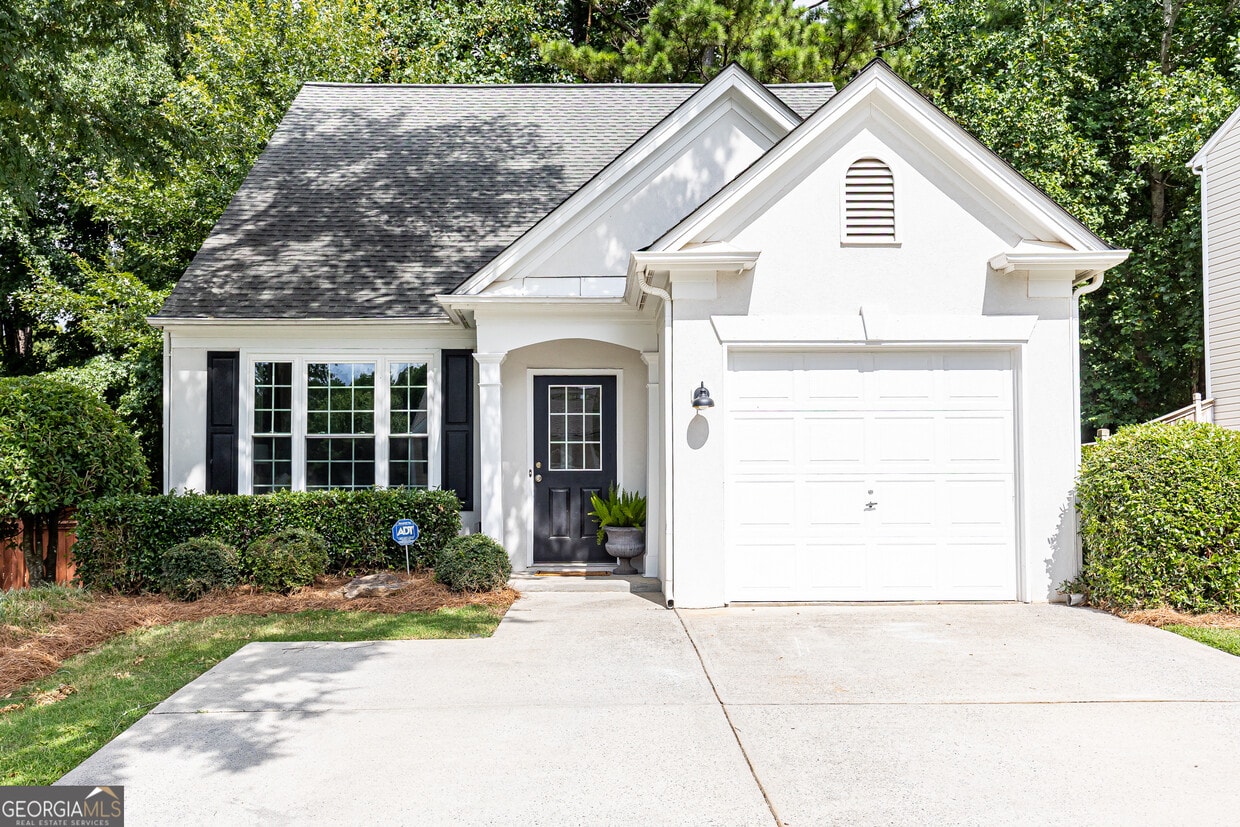Primary Photo - 11085 Wittenridge Dr