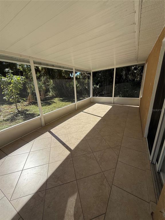 Building Photo - 4688 Heather Terrace