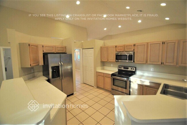 Foto del edificio - 22201 Collington Dr