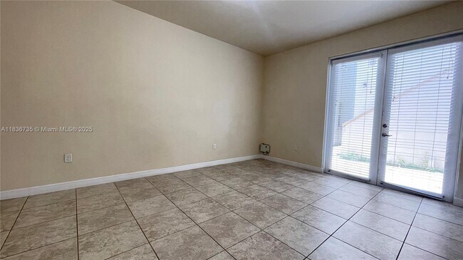 Foto del edificio - 17090 SW 95th Terrace