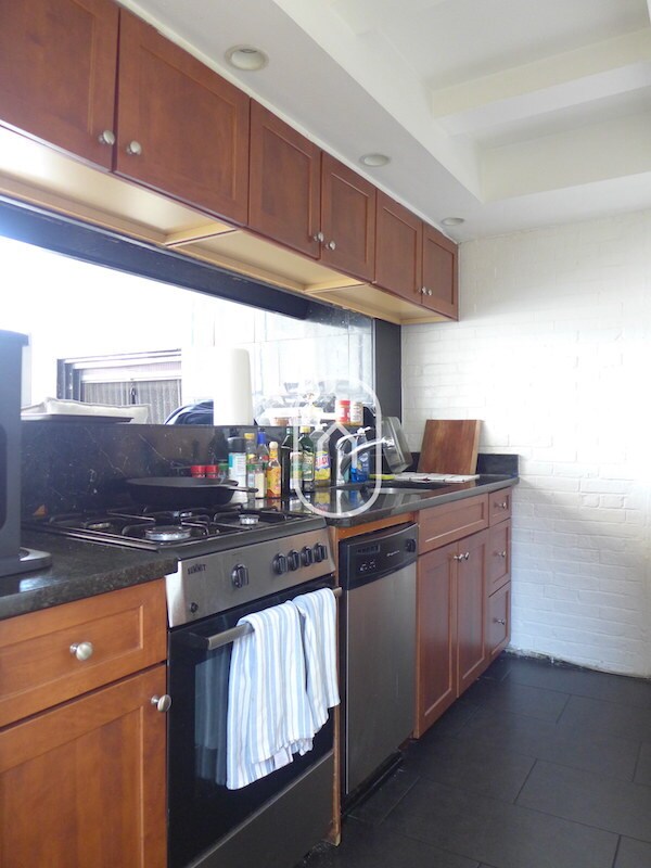 Foto del edificio - 115 Beacon St