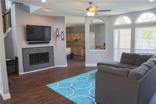 Foto del edificio - 7113 Amethyst Ln