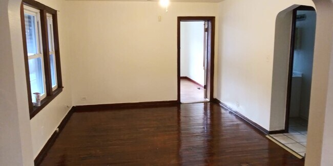 Foto del edificio - 11842 S Princeton Ave