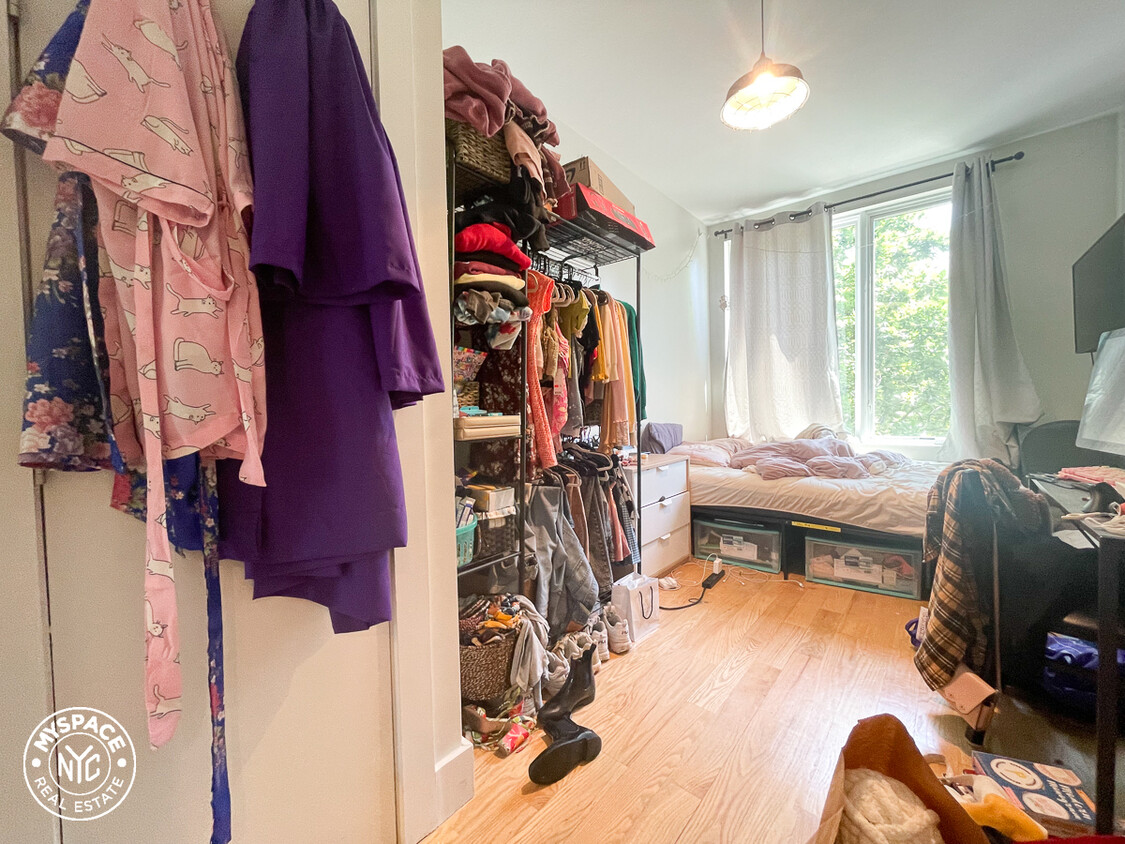 Foto principal - 189 Johnson Ave