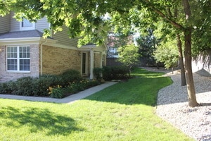 Building Photo - 361 Bloomfield Ct