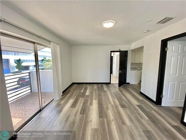 Foto del edificio - 411 SE 10th St