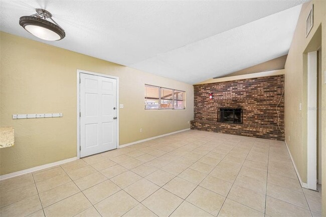 Foto del edificio - 306 Crystal Beach Ave