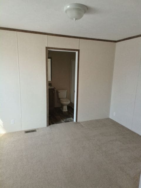 Building Photo - 4911 Bay Dr