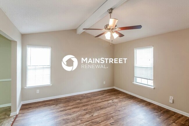 Foto del edificio - 3 Bedroom Pet-Friendly Home in Memphis, TN with Main Street Renewal