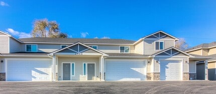 Building Photo - 2500 Woolsey Rd