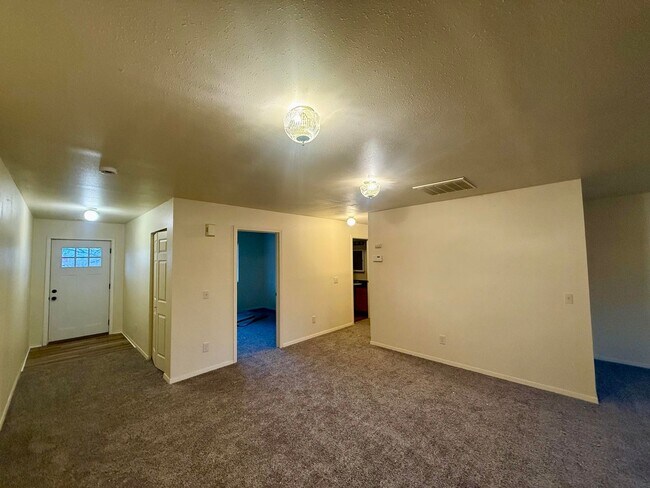 Foto del edificio - 1324 S 2nd St W