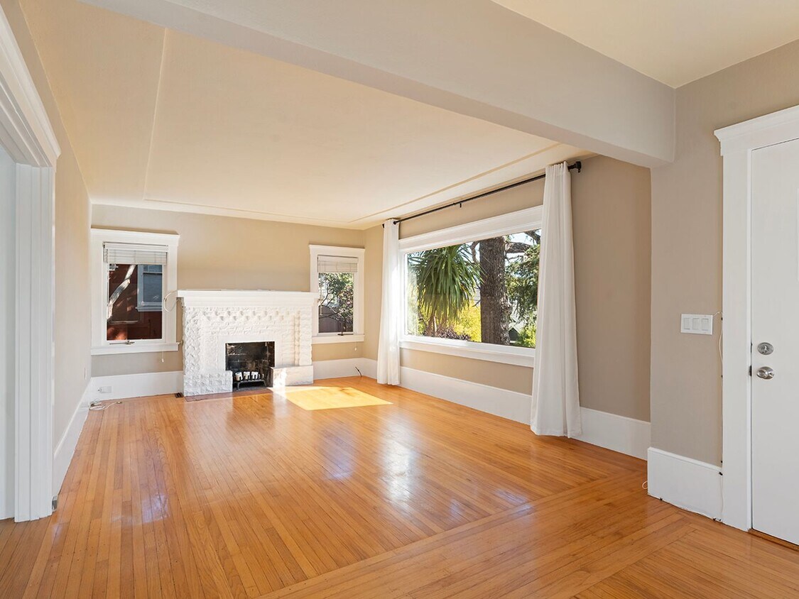 Primary Photo - Updated single family home