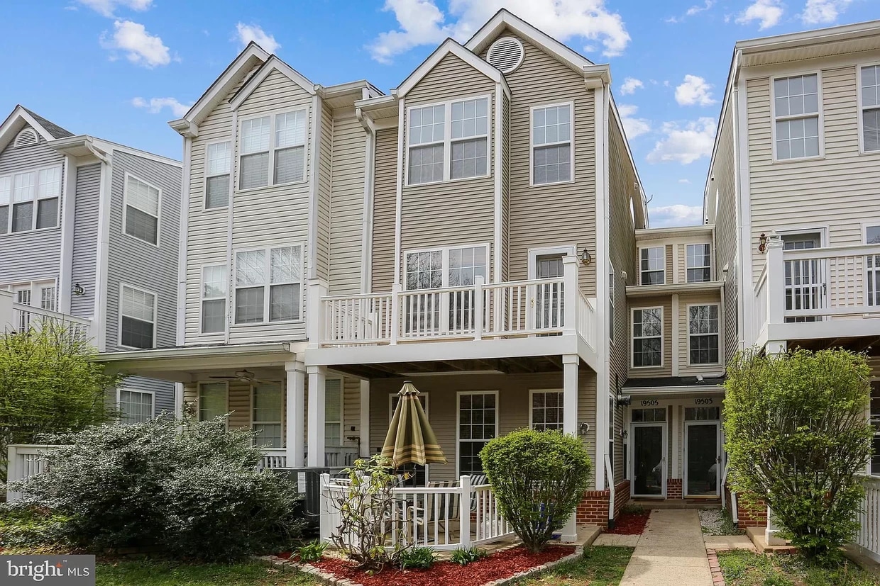 19505 Caravan Dr, Germantown, MD 20874 Townhome Rentals in Germantown