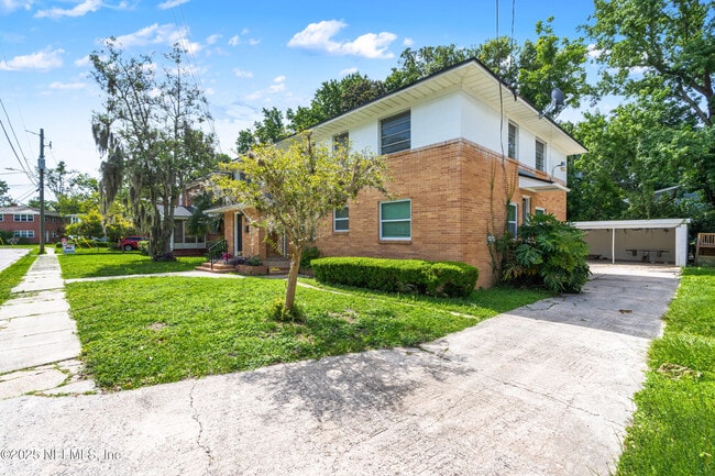 Building Photo - 3144 Belden St