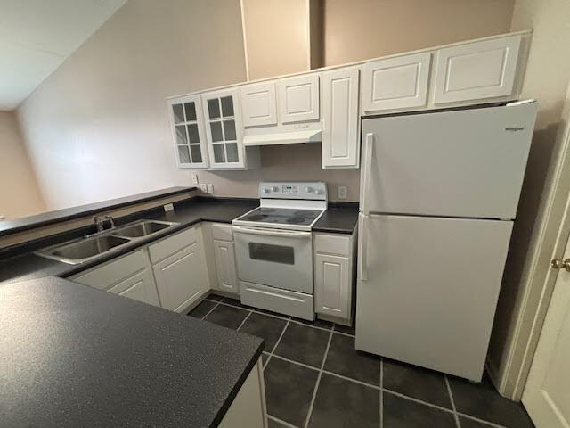 Foto del edificio - "Spacious 2-Bedroom Condo Retreat with 2 F...
