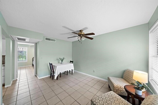Foto del edificio - 3224 Timmons Ln