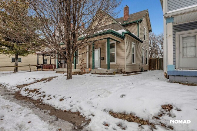 Foto del edificio - Spacious 5BR House in Indianapolis (Founta...