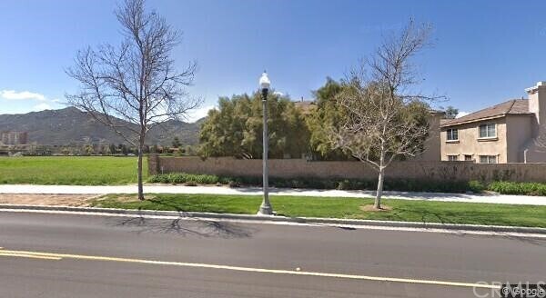 Foto del edificio - 45732 Klamath Ct