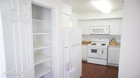 Building Photo - 10027 Spice Ln