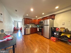 Building Photo - 1815 N 18th St