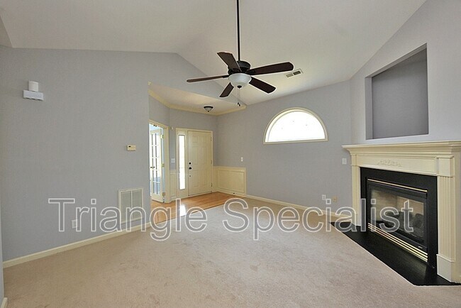 Building Photo - 5513 Creekdale Cir