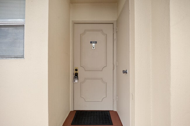 Building Photo - 3590 Via Poinciana