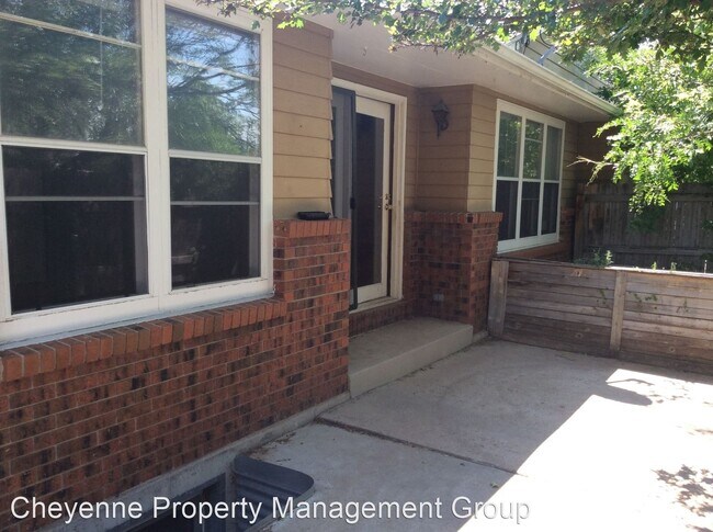 Foto del edificio - 3 br, 3 bath House - 1507 Crook Ave.