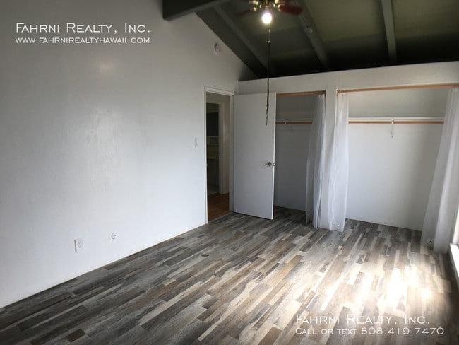 Building Photo - 87-1550-1550 Farrington Hwy