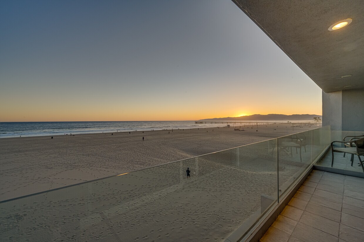 6 Fleet St Unit 304, Marina Del Rey, CA 90292 Condo for Rent in