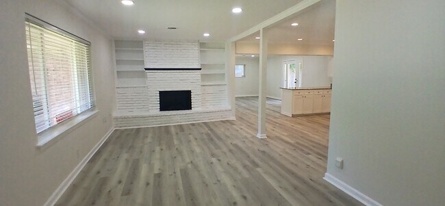 Foto del edificio - Beautiful 3 beds 2 baths in Grand Prairie!