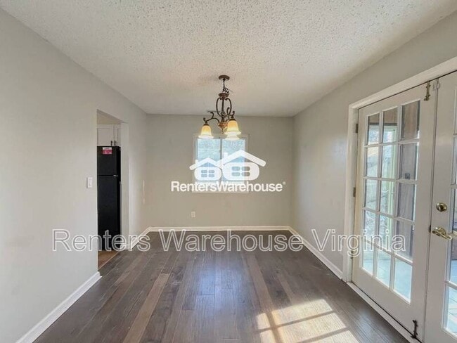 Building Photo - 1812 Saranac Ct