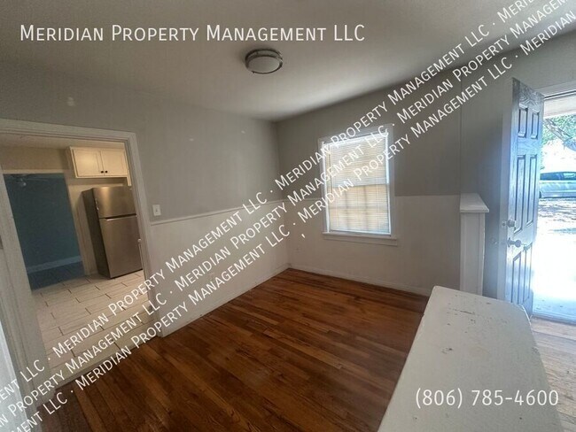 Building Photo - 2303 35th St