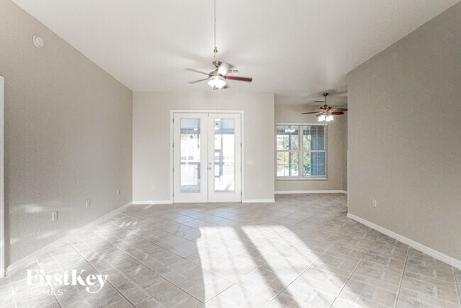 Building Photo - 109 Lake Dell Dr