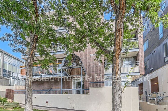 Photo - 830 Sherman St Apartment