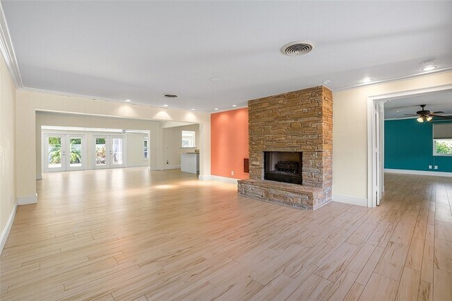 Foto del edificio - 500 Gardenia Ln