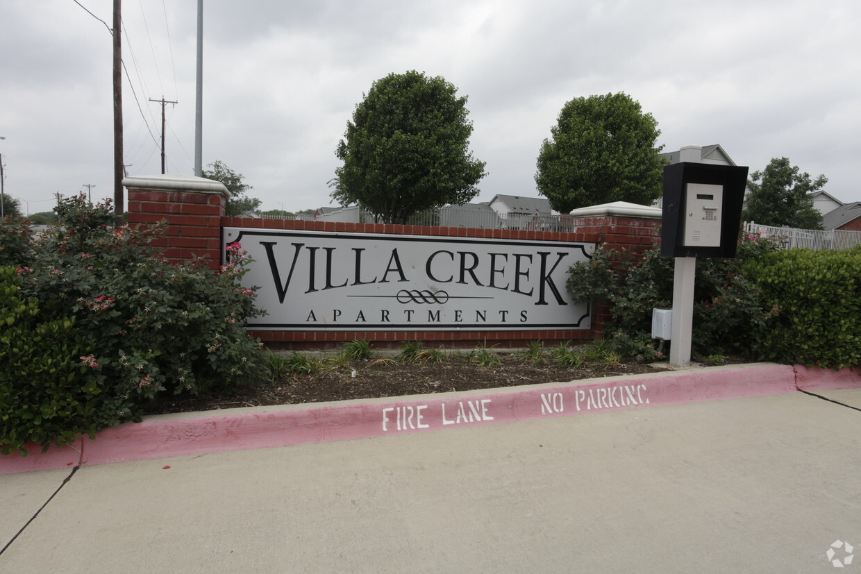 Foto principal - Villa Creek Apartments