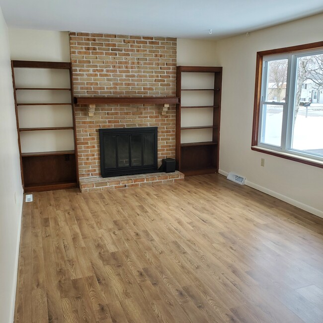 Living Room - 4286 Hushen Dr