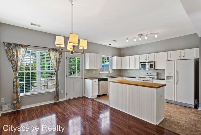 Foto del edificio - 3 br, 2.5 bath House - 9529 Cottesmore Lane
