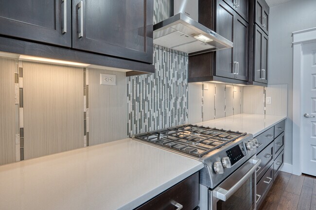 Building Photo - 4185 W Gray Fox St