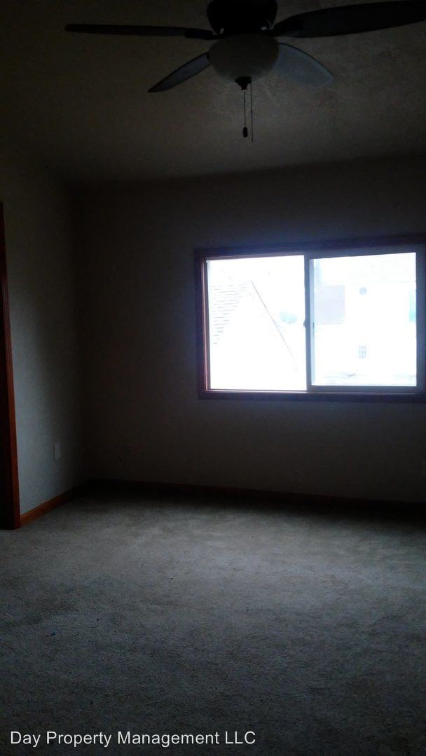 Foto del edificio - 828-828 1/2 Appleton St