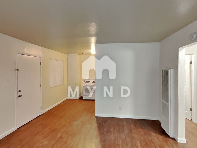 Foto del edificio - 5424 Saint Mark Ave Unit 24