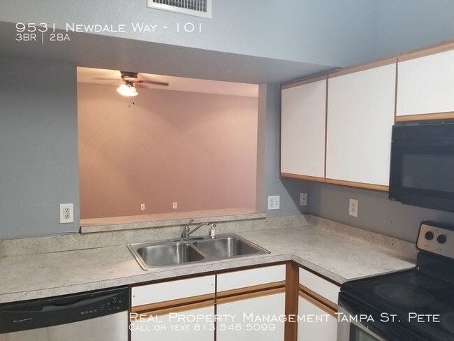 Building Photo - 9531 Newdale Way