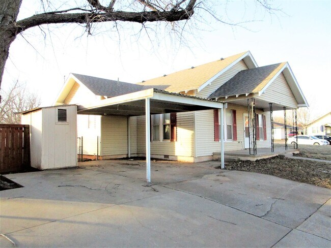 Foto del edificio - Updated 3 bedroom 1 bath home