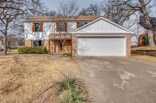 Foto del edificio - 501 Wild Oak Ln