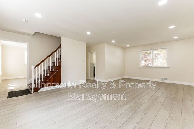 Building Photo - 1508 Ferndale Ave