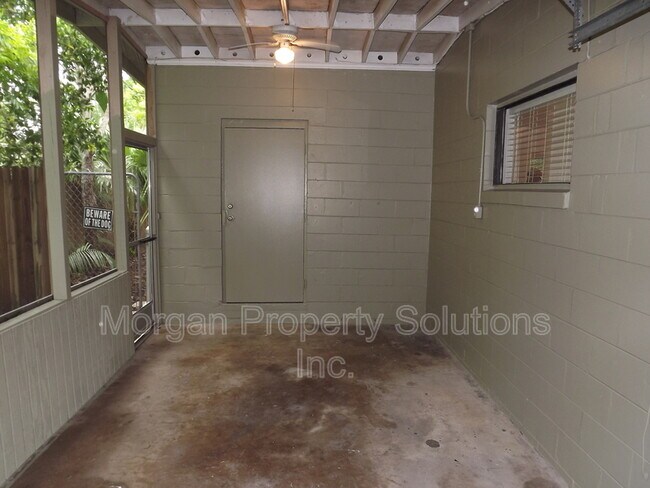 Building Photo - 6112 Brookgreen Ave